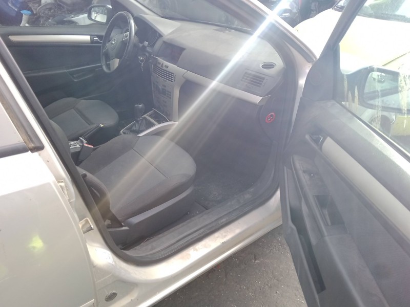 opel astra h (a04) del año 2007