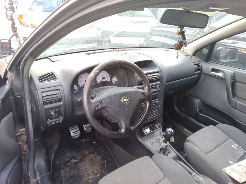 opel astra g hatchback (t98) del año 2002