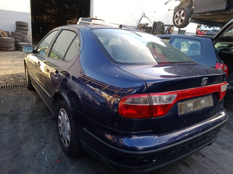 seat toledo ii (1m2) del año 2001