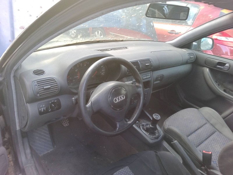 audi a3 (8l1) del año 1997