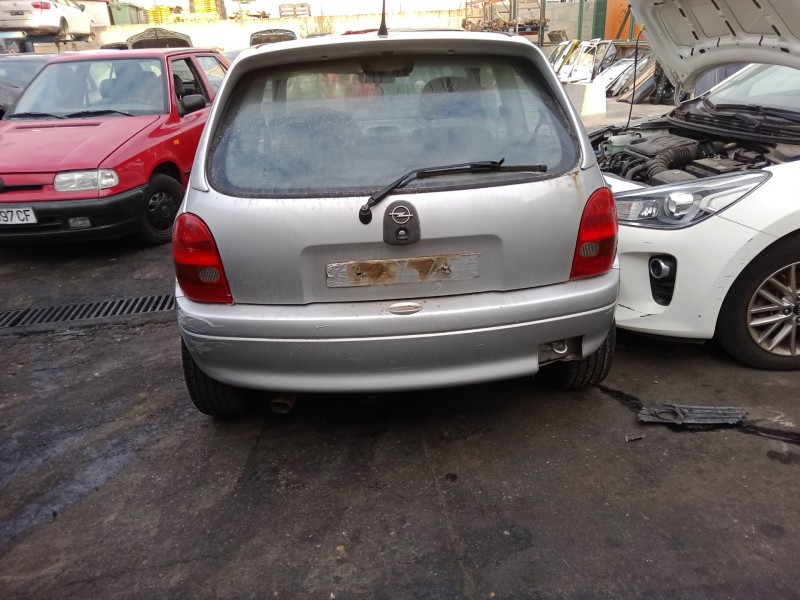opel corsa b (s93) del año 1999
