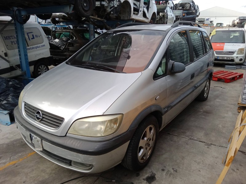 opel zafira a monospace (t98) del año 2000
