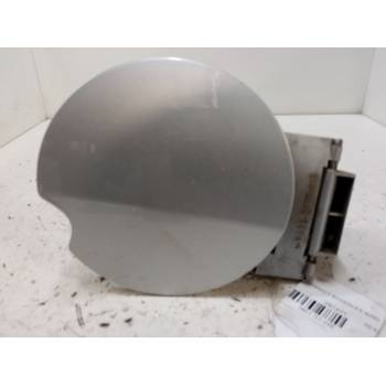 TAPA EXTERIOR COMBUSTIBLE 