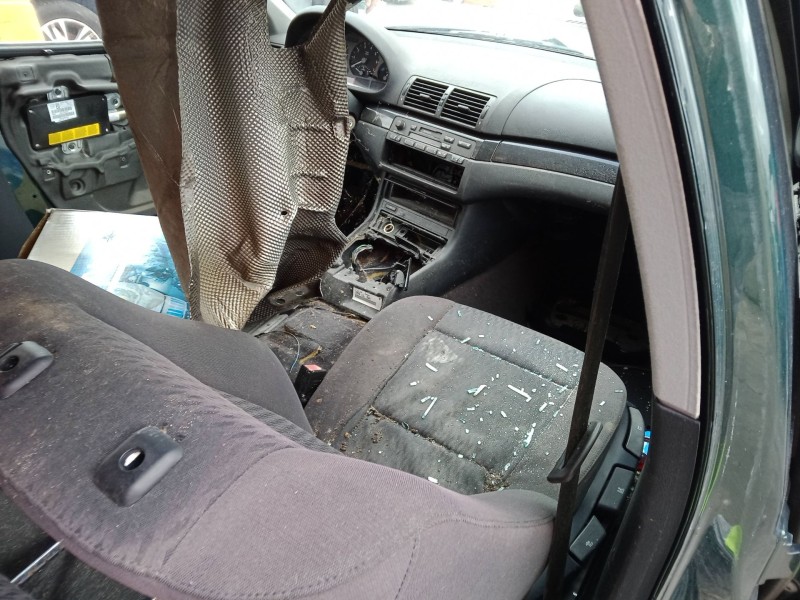 bmw 3 (e21) del año 1975