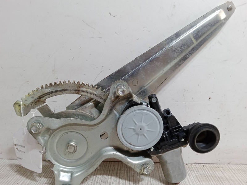 Recambio de elevalunas electrico trasero izquierdo para toyota corolla verso (zer_, zze12_, r1_) 2.0 d-4d (cur10_) referencia OE