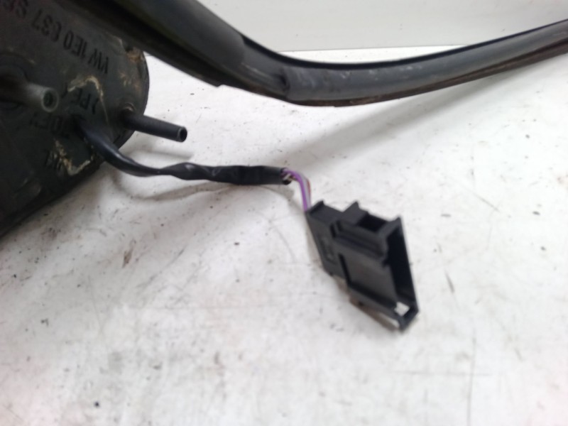 Recambio de retrovisor electrico izquierdo para volkswagen golf iii cabriolet (1e7) 1.6 referencia OEM IAM   