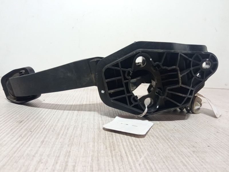 Recambio de pedal embrague para seat ibiza v (kj1, kjg) 1.6 tdi referencia OEM IAM 2Q1.721.059.B H1823-054621-2Q1721059B-015 