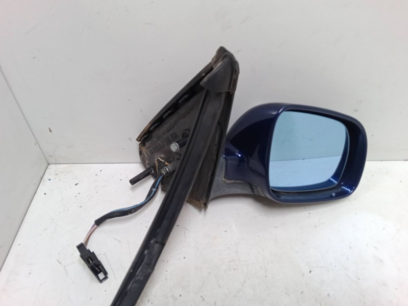 Recambio de retrovisor electrico derecho para volkswagen golf iii cabriolet (1e7) 1.6 referencia OEM IAM    Recambio de retrovisor electrico derecho para volkswagen golf iii cabriolet (1e7) 1.6 referencia OEM IAM