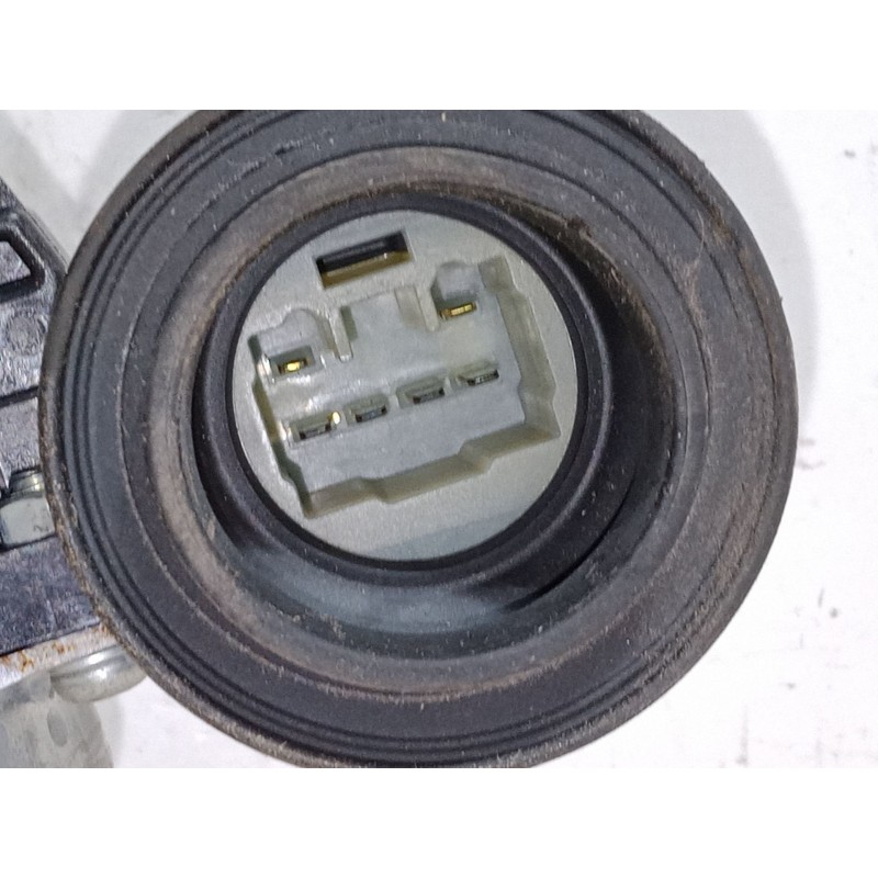 Recambio de elevalunas electrico trasero izquierdo para toyota corolla verso (zer_, zze12_, r1_) 2.0 d-4d (cur10_) referencia OE