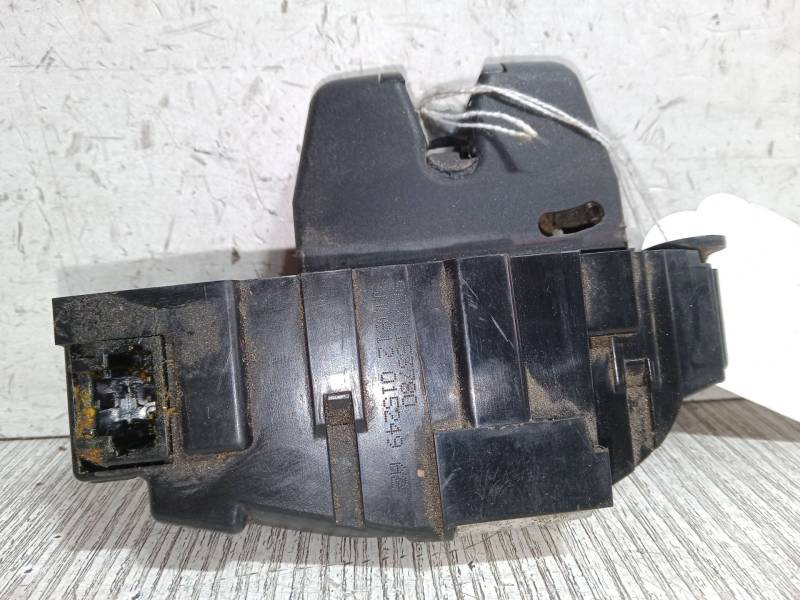 CERRADURA MALETERO / PORTON 