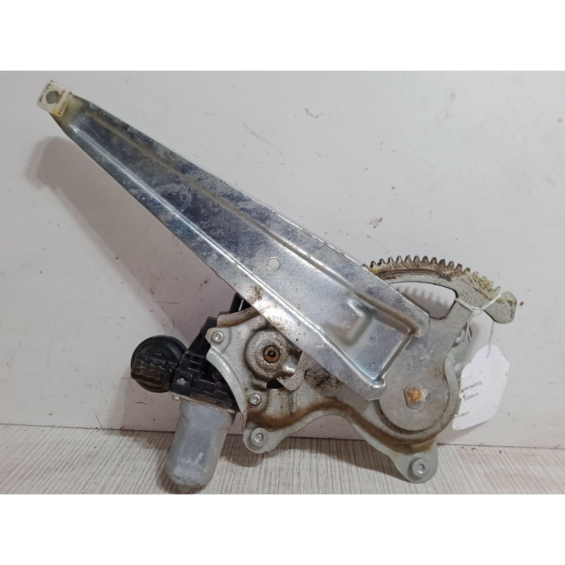 Recambio de elevalunas electrico trasero izquierdo para toyota corolla verso (zer_, zze12_, r1_) 2.0 d-4d (cur10_) referencia OE