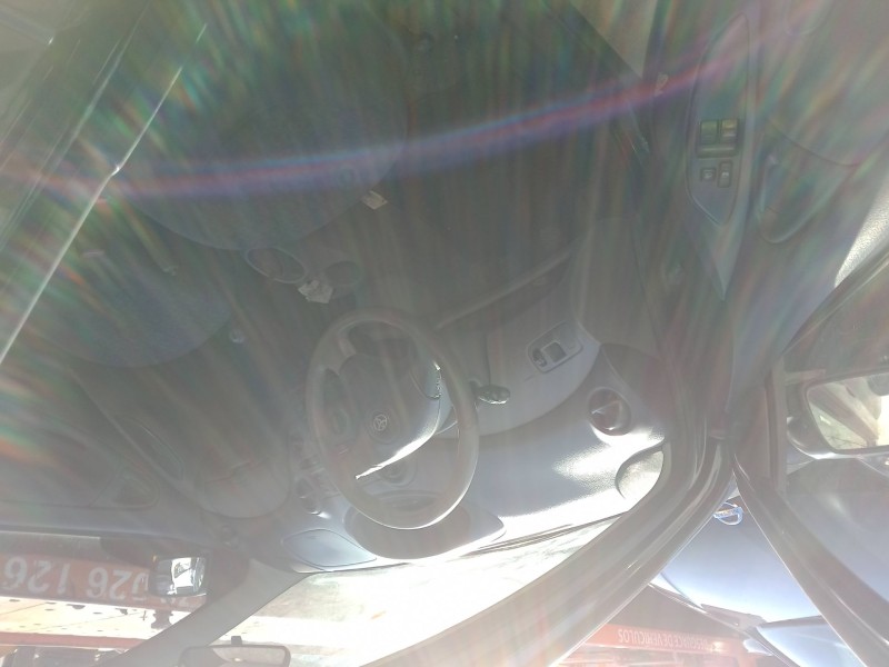 toyota yaris (_p1_) del año 2002