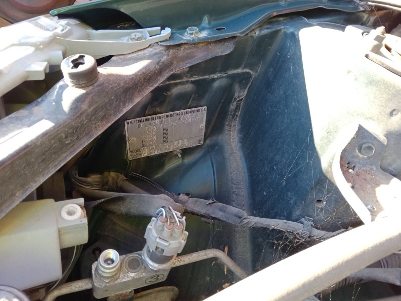 toyota yaris (_p1_) del año 2002