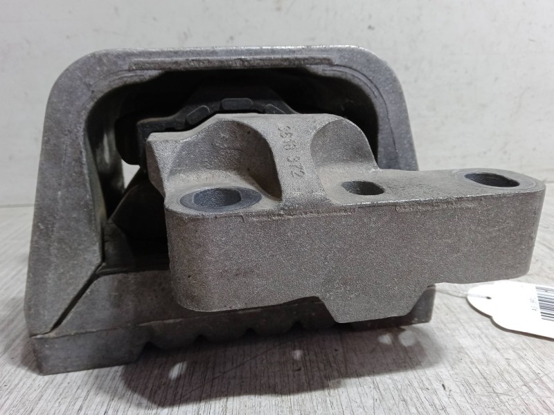 Recambio de soporte motor derecho para audi a3 (8p1) 2.0 tdi 16v referencia OEM IAM    Recambio de soporte motor derecho para audi a3 (8p1) 2.0 tdi 16v referencia OEM IAM