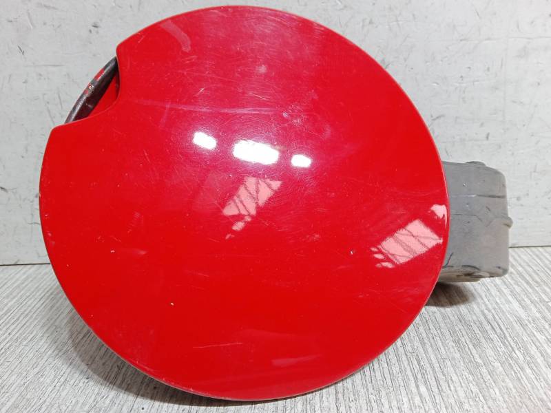 TAPA EXTERIOR COMBUSTIBLE 