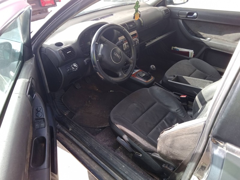 audi a3 (8l1) del año 2002