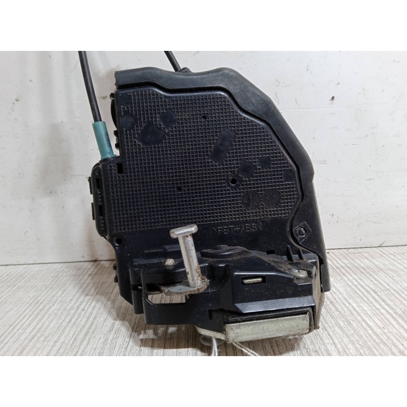 Recambio de cerradura puerta trasera izquierda para toyota corolla verso (zer_, zze12_, r1_) 2.0 d-4d (cur10_) referencia OEM IA