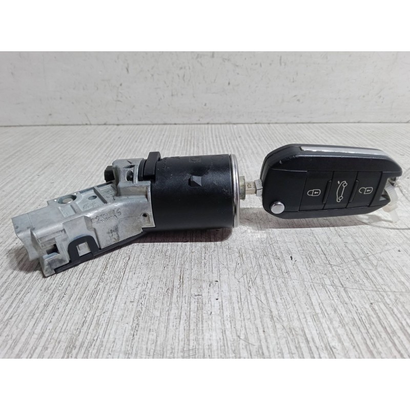 Recambio de clausor para citroën c4 cactus 1.2 thp 110 referencia OEM IAM   