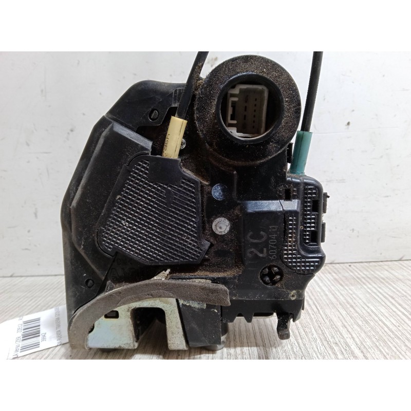 Recambio de cerradura puerta trasera izquierda para toyota corolla verso (zer_, zze12_, r1_) 2.0 d-4d (cur10_) referencia OEM IA