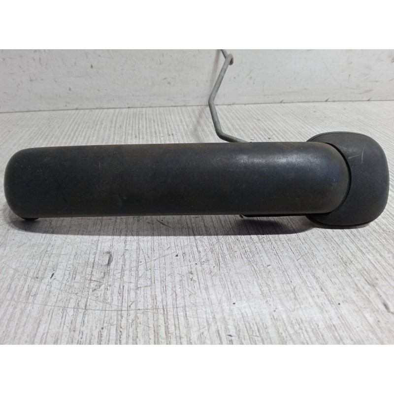 Recambio de maneta exterior puerta delantera derecha para nissan terrano ii (r20) 2.7 td 4wd referencia OEM IAM   