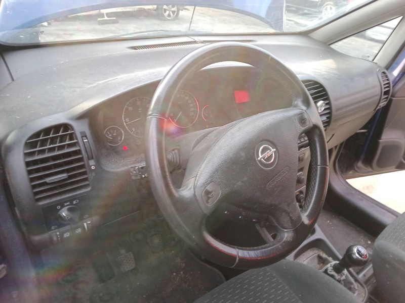 opel zafira a monospace (t98) del año 2004