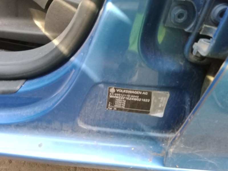 volkswagen golf v (1k1) del año 2004