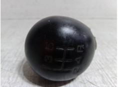 Recambio de pomo palanca cambio para nissan terrano ii (r20) 2.7 td 4wd referencia OEM IAM