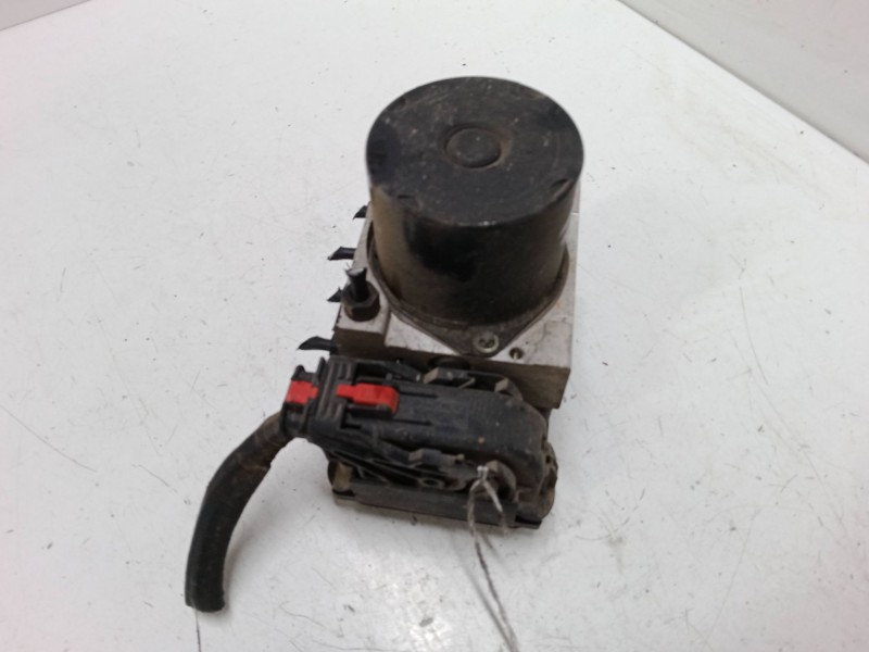 Recambio de abs para volkswagen polo iv (9n_, 9a_) 1.4 tdi referencia OEM IAM   