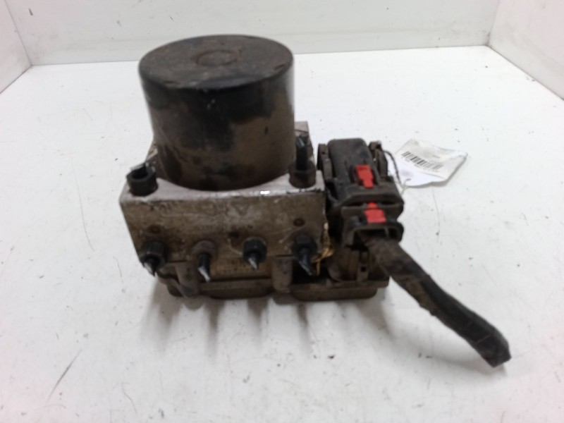 Recambio de abs para volkswagen polo iv (9n_, 9a_) 1.4 tdi referencia OEM IAM   