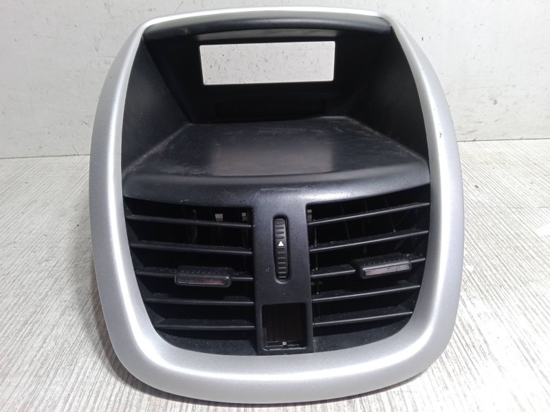 Recambio de aireador central para peugeot 207/207+ (wa_, wc_) 1.4 hdi referencia OEM IAM 96724726ZD   Recambio de aireador central para peugeot 207/207+ (wa_, wc_) 1.4 hdi referencia OEM IAM 96724726ZD