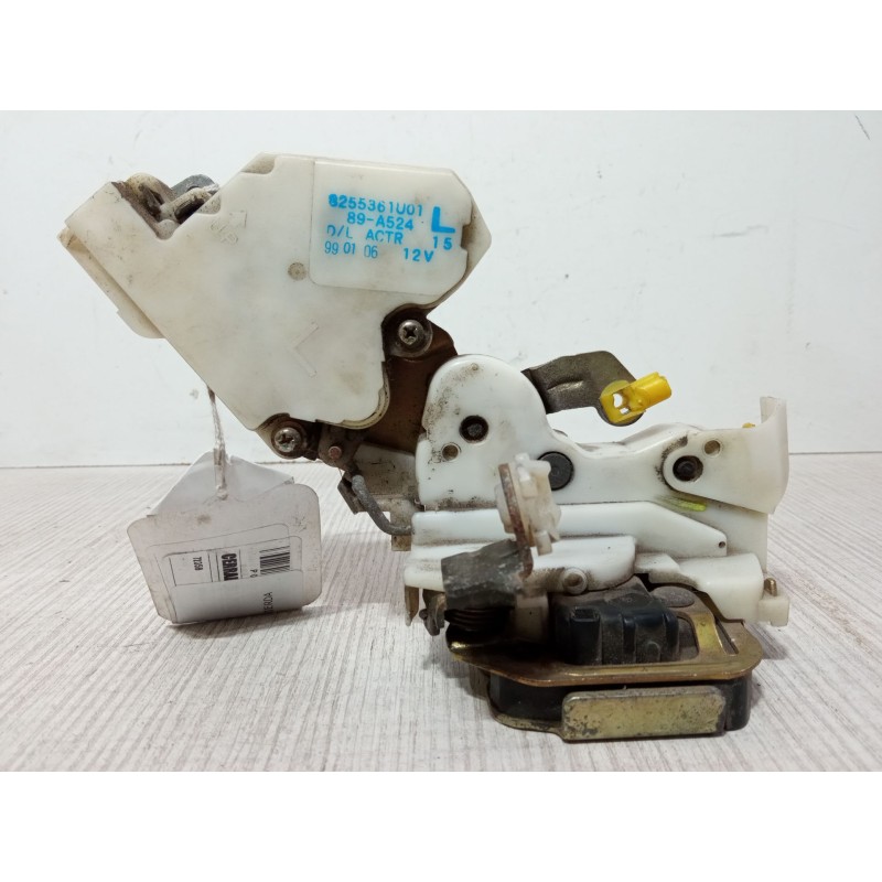Recambio de cerradura puerta trasera izquierda para nissan micra ii (k11) 1.0 i 16v referencia OEM IAM 8255361U01  