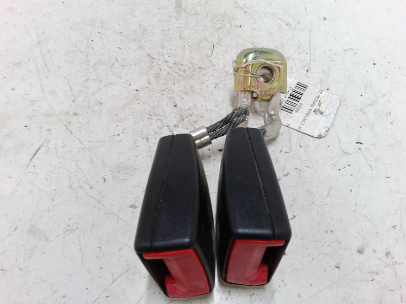 Recambio de anclaje cinturon trasero izquierdo para volkswagen golf v (1k1) 1.9 tdi referencia OEM IAM   