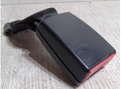 Recambio de anclaje con pretensor trasero derecho para skoda roomster (5j7) 1.4 tdi referencia OEM IAM