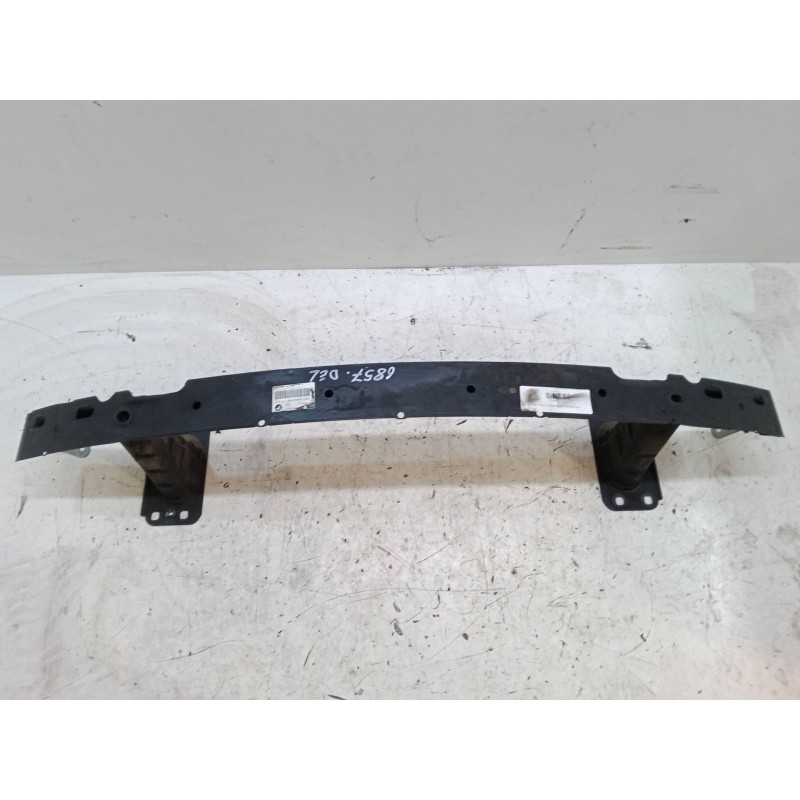 Recambio de refuerzo paragolpes delantero para bmw 1 (e81) 116 d referencia OEM IAM   