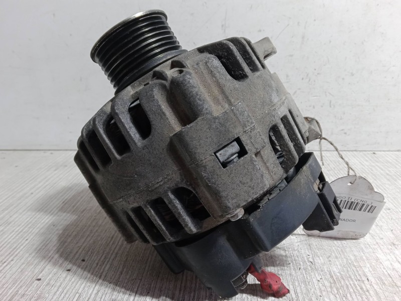 Recambio de alternador para renault twingo ii (cn0_) 1.2 16v (cn04, cn0a, cn0b) referencia OEM IAM 8200654541C  