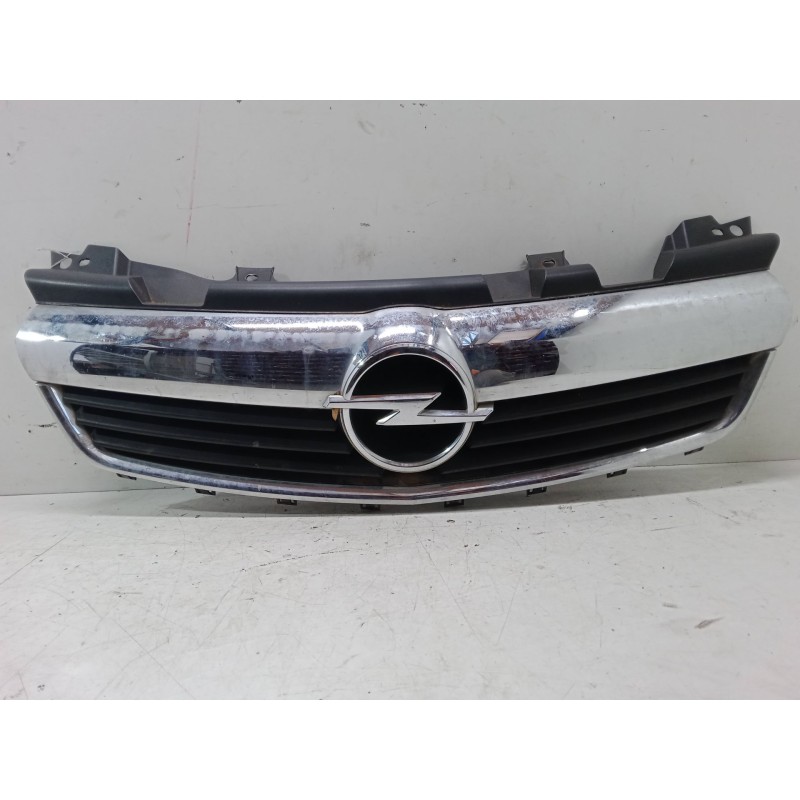 Recambio de rejillas capo para opel zafira / zafira family b (a05) 1.9 cdti (m75) referencia OEM IAM   