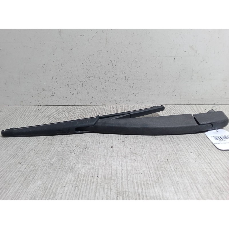 Recambio de brazo limpia trasero para renault twingo ii (cn0_) 1.2 16v (cn04, cn0a, cn0b) referencia OEM IAM   