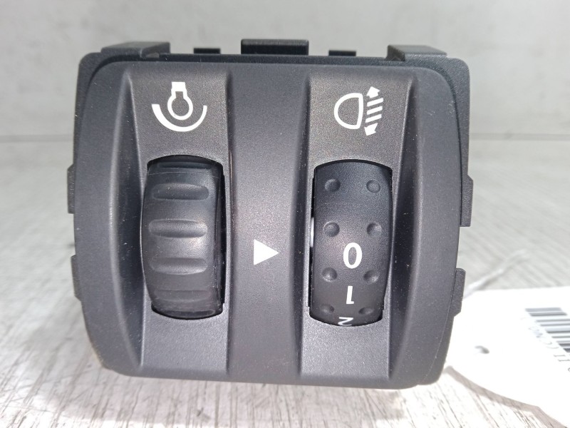 Recambio de regulador altura luces para renault twingo ii (cn0_) 1.2 16v (cn04, cn0a, cn0b) referencia OEM IAM   
