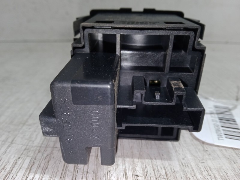 Recambio de regulador altura luces para renault twingo ii (cn0_) 1.2 16v (cn04, cn0a, cn0b) referencia OEM IAM   