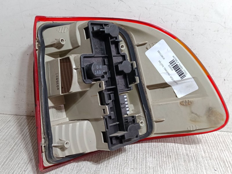 Recambio de piloto trasero izquierdo para opel astra f sedán (t92) 1.6 i 16v (f19, m19) referencia OEM IAM   