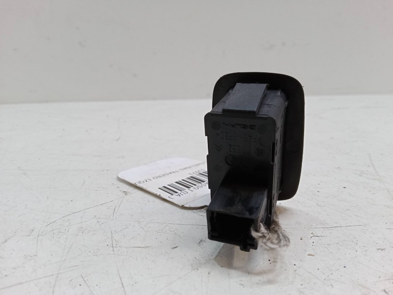 Recambio de mando elevalunas trasero izquierdo para citroën c4 grand picasso i (ua_) 1.6 hdi referencia OEM IAM   