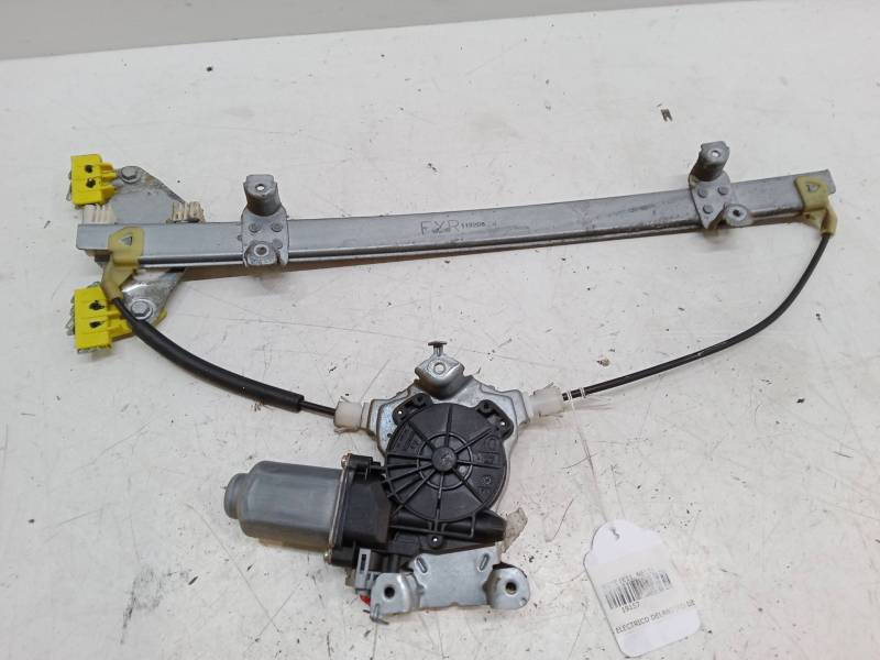 ELEVALUNAS ELECTRICO DELANTERO DERECHO 400926B 