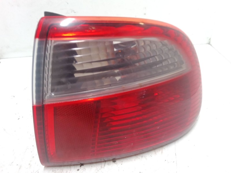 Recambio de piloto trasero derecho para seat toledo ii (1m2) 1.9 tdi referencia OEM IAM   