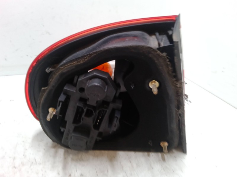 Recambio de piloto trasero derecho para seat toledo ii (1m2) 1.9 tdi referencia OEM IAM   