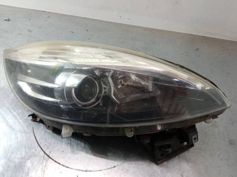 FARO DERECHO 260106928R 