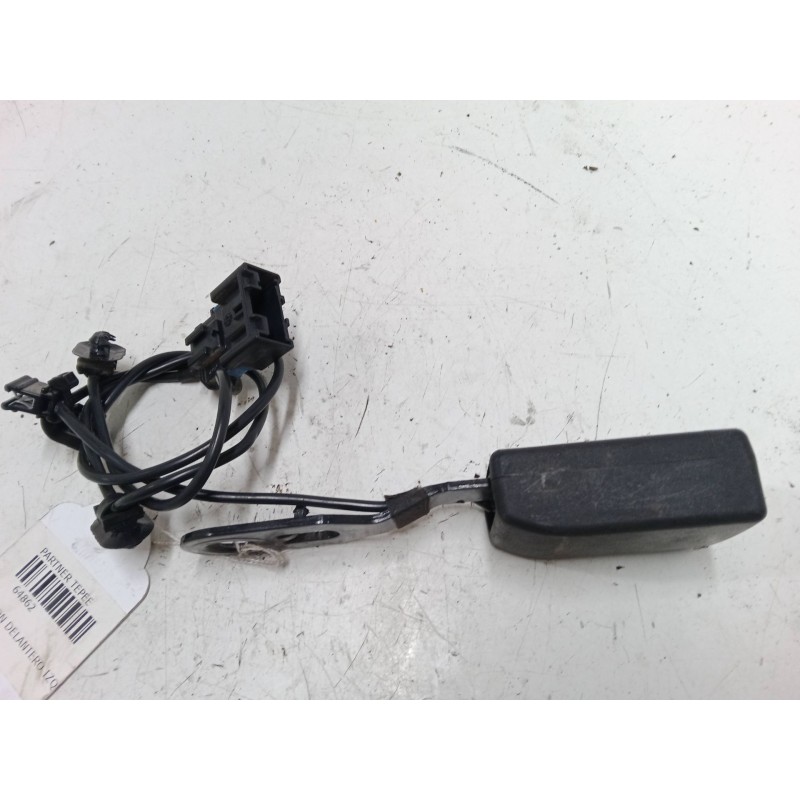 Recambio de anclaje cinturon delantero izquierdo para peugeot partner tepee 1.6 hdi 90 referencia OEM IAM   