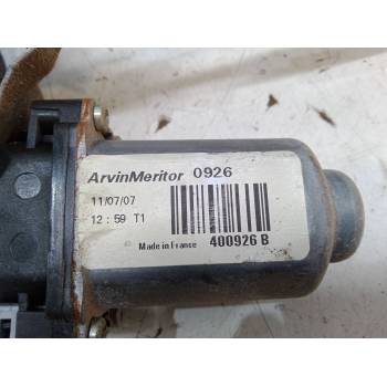 ELEVALUNAS ELECTRICO DELANTERO DERECHO 400926B 