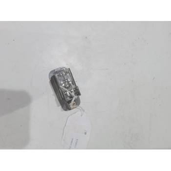 MANDO ELEVALUNAS DELANTERO DERECHO 612W16200 