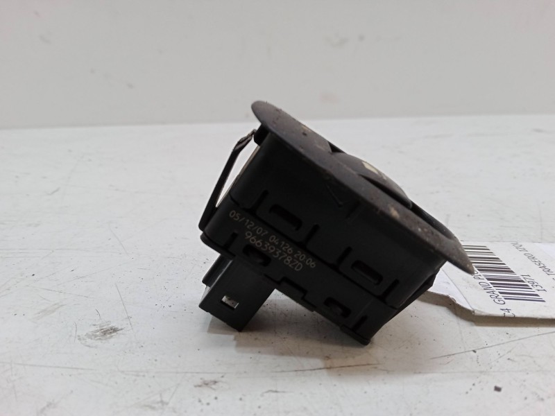 Recambio de mando elevalunas trasero izquierdo para citroën c4 grand picasso i (ua_) 1.6 hdi referencia OEM IAM   