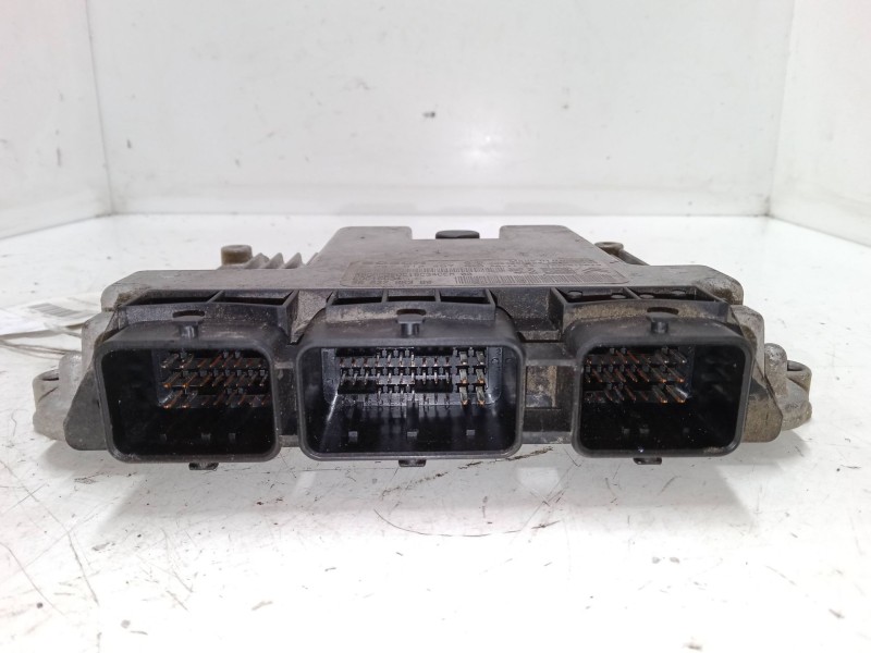 Recambio de centralita motor uce para peugeot 207/207+ (wa_, wc_) 1.6 hdi referencia OEM IAM   
